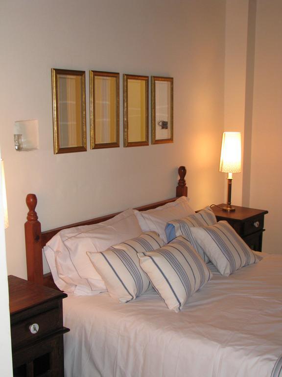 Dolphin And Apartament *