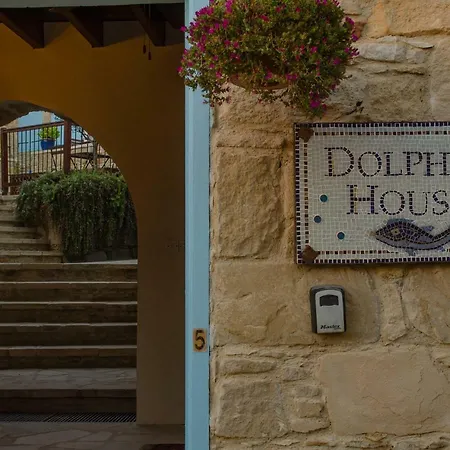 Dolphin Guest House And Studios Tochni Exterior photo